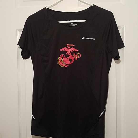 brooks running marine corps marathon